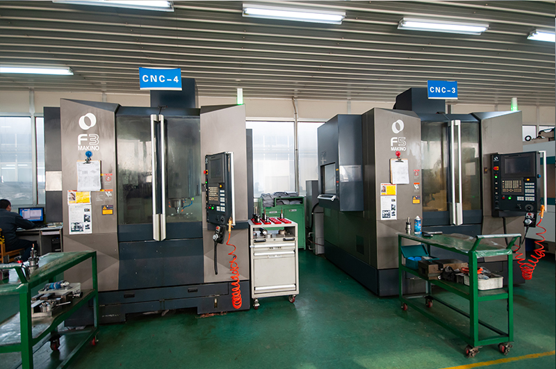 CNC-日本MAKINO